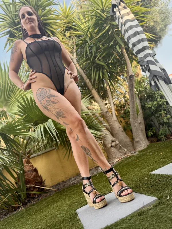 Sexy Evening Outfits at Cap d’Agde Naturist Village - Hinatou